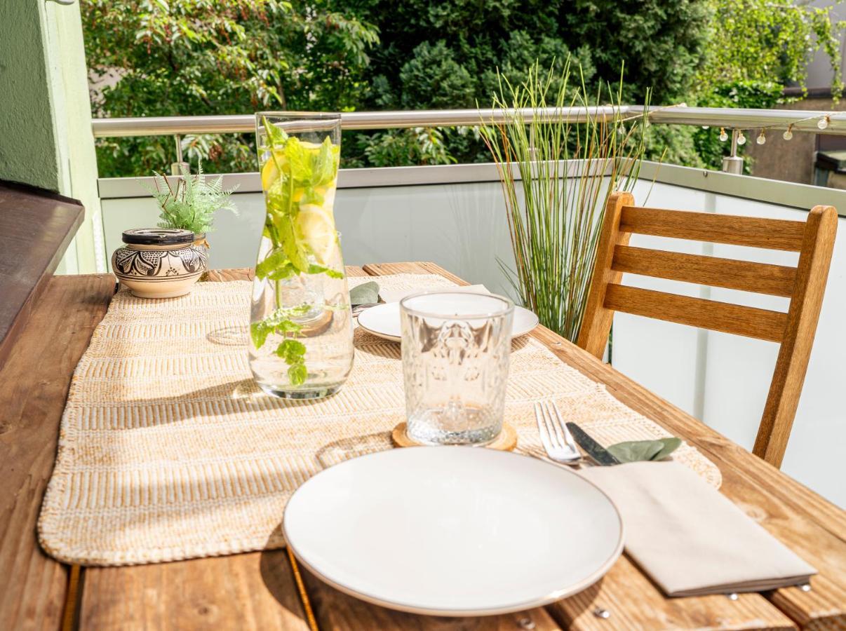 Zentrale & Gemuetliche Wohnung Mit Sonnenbalkon Essen Esterno foto