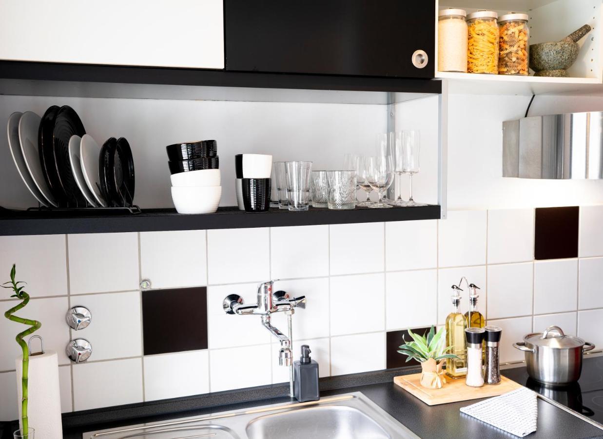 Zentrale & Gemuetliche Wohnung Mit Sonnenbalkon Essen Esterno foto